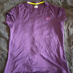 Under Armour t-shirt